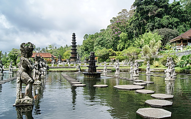 Экскурсии на бали, Tirta gangga bali, Водный дворец на бали