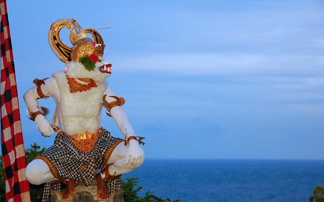 Экскурсии на бали, Kecak and fire dance Bali, Uluwatu kecak